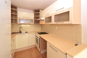 Pronájem bytu 2+kk v osobním vlastnictví, 44 m2, Říčany