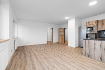 Pronájem bytu 2+kk v osobním vlastnictví, 58 m2, Klatovy