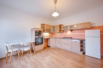 Pronájem bytu 1+1 v osobním vlastnictví, 51 m2, Aš