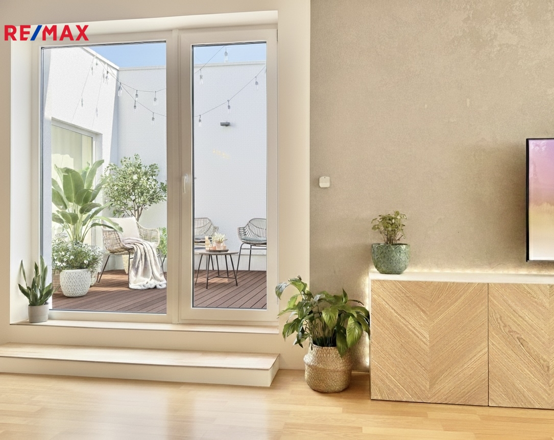 Prodej bytu 2+kk v osobním vlastnictví, 2110 m2, Praha 10 - Uhříněves