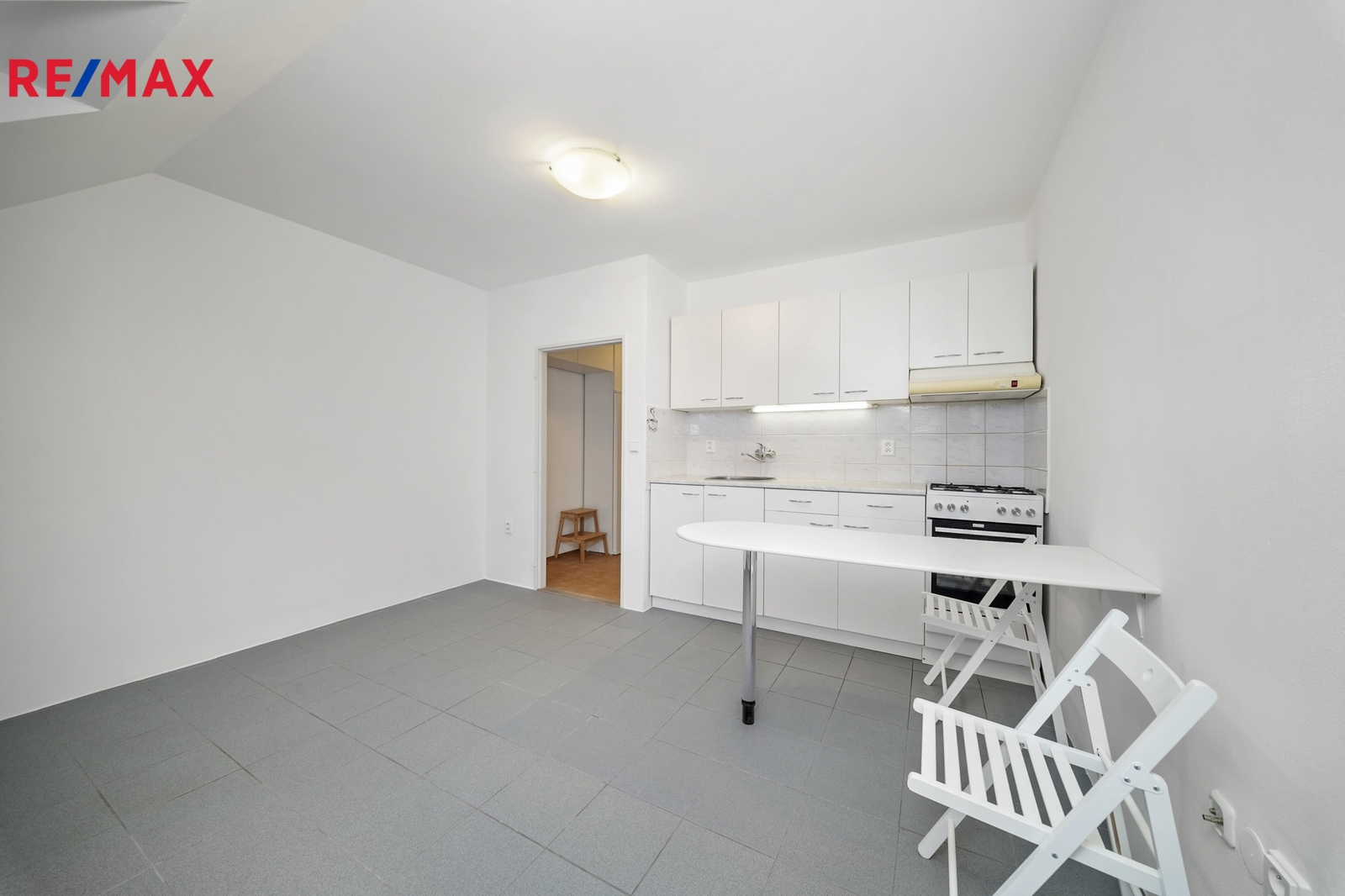 Pronájem bytu 2+kk v osobním vlastnictví, 42 m2, Židlochovice