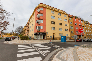 Pronájem komerčního objektu, 274 m2, Praha 6 - Dejvice