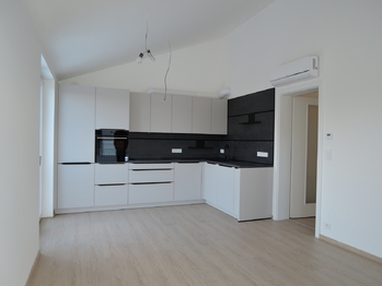 Pronájem bytu 3+kk v osobním vlastnictví, 62 m2, Hostivice