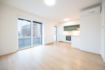 Pronájem bytu 1+kk v osobním vlastnictví, 32 m2, Hořovice