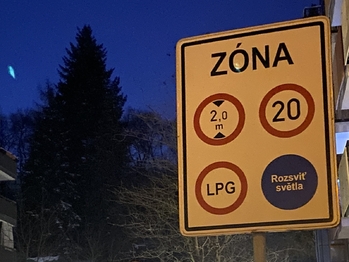 Pronájem malého objektu, 12 m2, Praha 5 - Smíchov