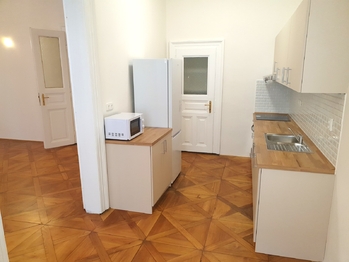 Pronájem bytu 1+1 v osobním vlastnictví, 52 m2, Praha 1 - Staré Město