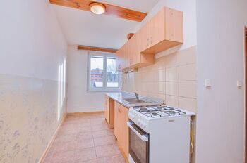 Pronájem bytu 2+1 v osobním vlastnictví, 53 m2, Aš