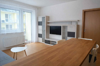 Pronájem bytu 2+kk v osobním vlastnictví, 56 m2, Šlapanice