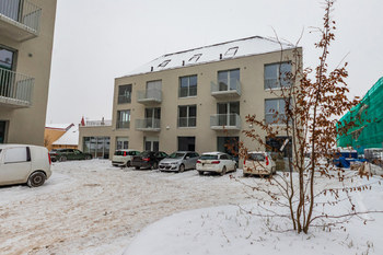 Pronájem bytu 2+kk v osobním vlastnictví, 46 m2, Hostivice