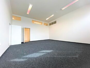 Pronájem komerčního objektu, 50 m2, Hradec Králové