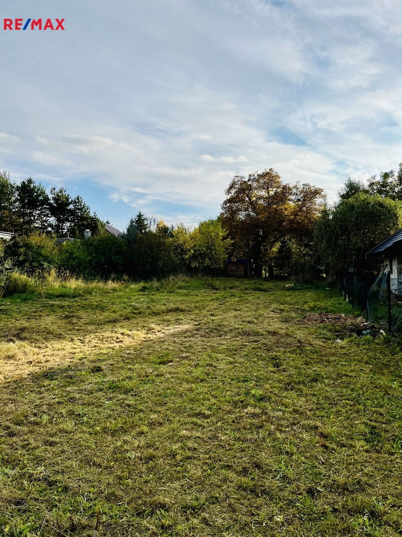 Prodej pozemku, 1070 m2, Přívětice