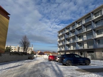 Pronájem bytu 2+kk v osobním vlastnictví, 71 m2, Velvary