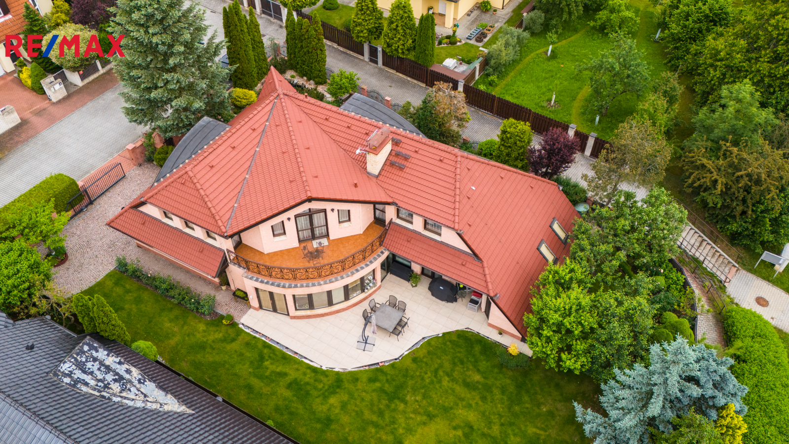 Prodej domu, 354 m2, Praha 10 - Benice