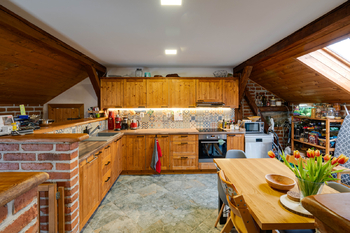 Prodej komerčního objektu, 178 m2, Lipová-lázně