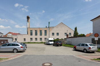 Prodej komerčního objektu, 296 m2, Nechanice