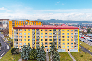 Prodej bytu 2+1 v osobním vlastnictví, 61 m2, Chomutov