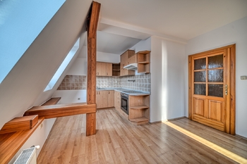 Pronájem bytu 2+kk v osobním vlastnictví, 63 m2, Kutná Hora