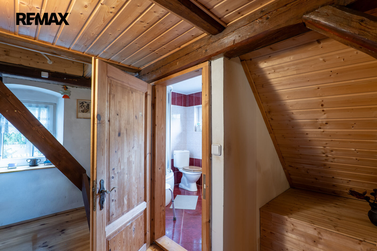 Prodej rodinného domu, 180 m2, Vejprty