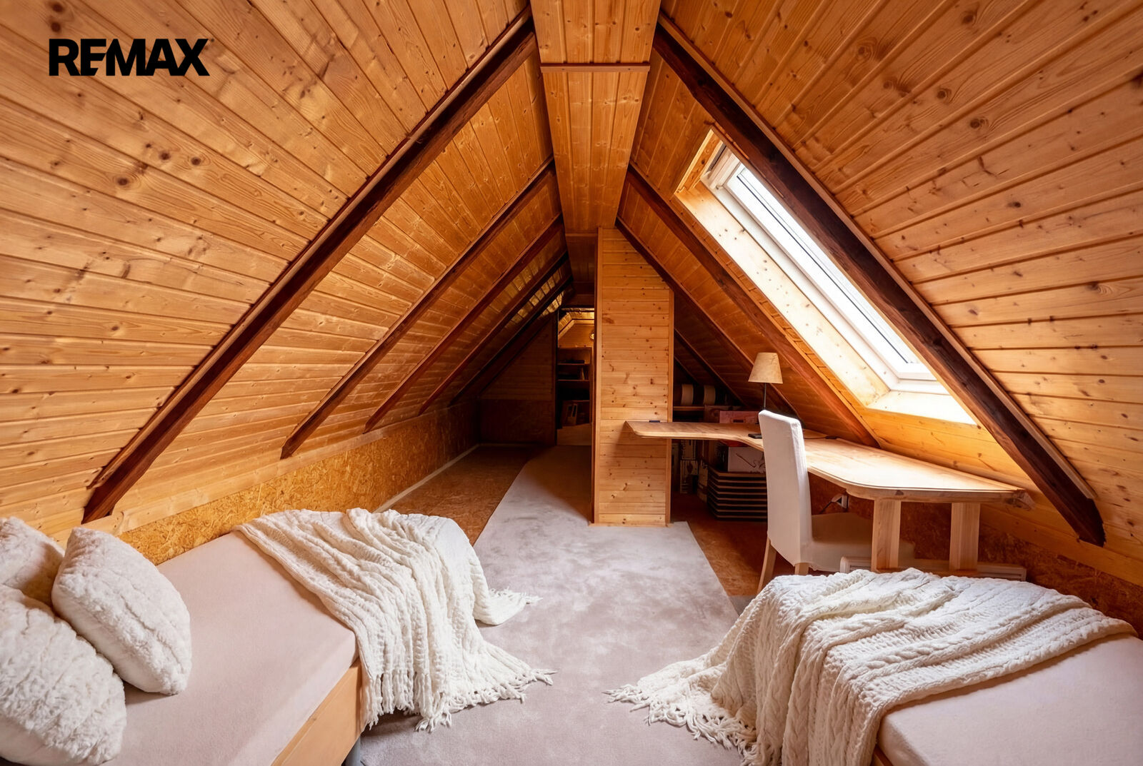 Prodej rodinného domu, 180 m2, Vejprty