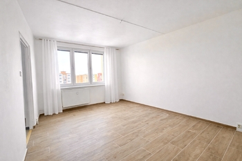 Pronájem bytu 1+1 v osobním vlastnictví, 36 m2, Žatec