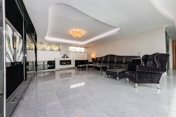 Prodej domu, 365 m2, Praha 9 - Kyje