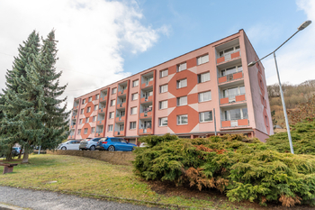 Prodej bytu 3+1 v družstevním vlastnictví, 81 m2, Povrly