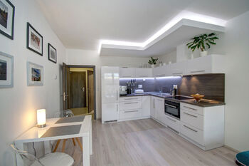 Pronájem bytu 2+kk v osobním vlastnictví, 57 m2, České Budějovice