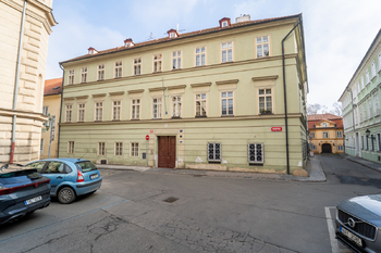 Prodej bytu 3+1 v osobním vlastnictví, 57 m2, Praha 1 - Malá Strana