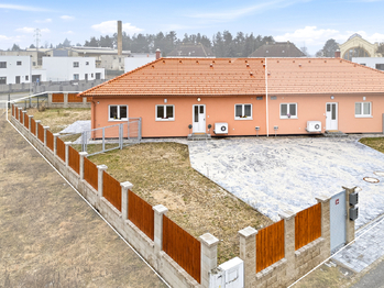 Prodej domu, 110 m2, Káraný