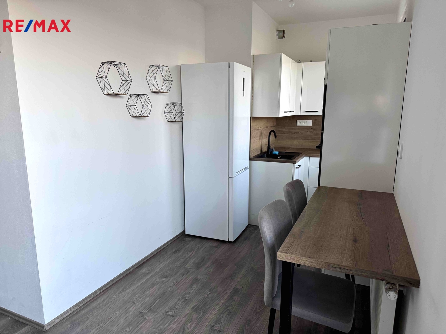 Pronájem bytu 1+kk v osobním vlastnictví, 32 m2, Praha 10 - Pitkovice