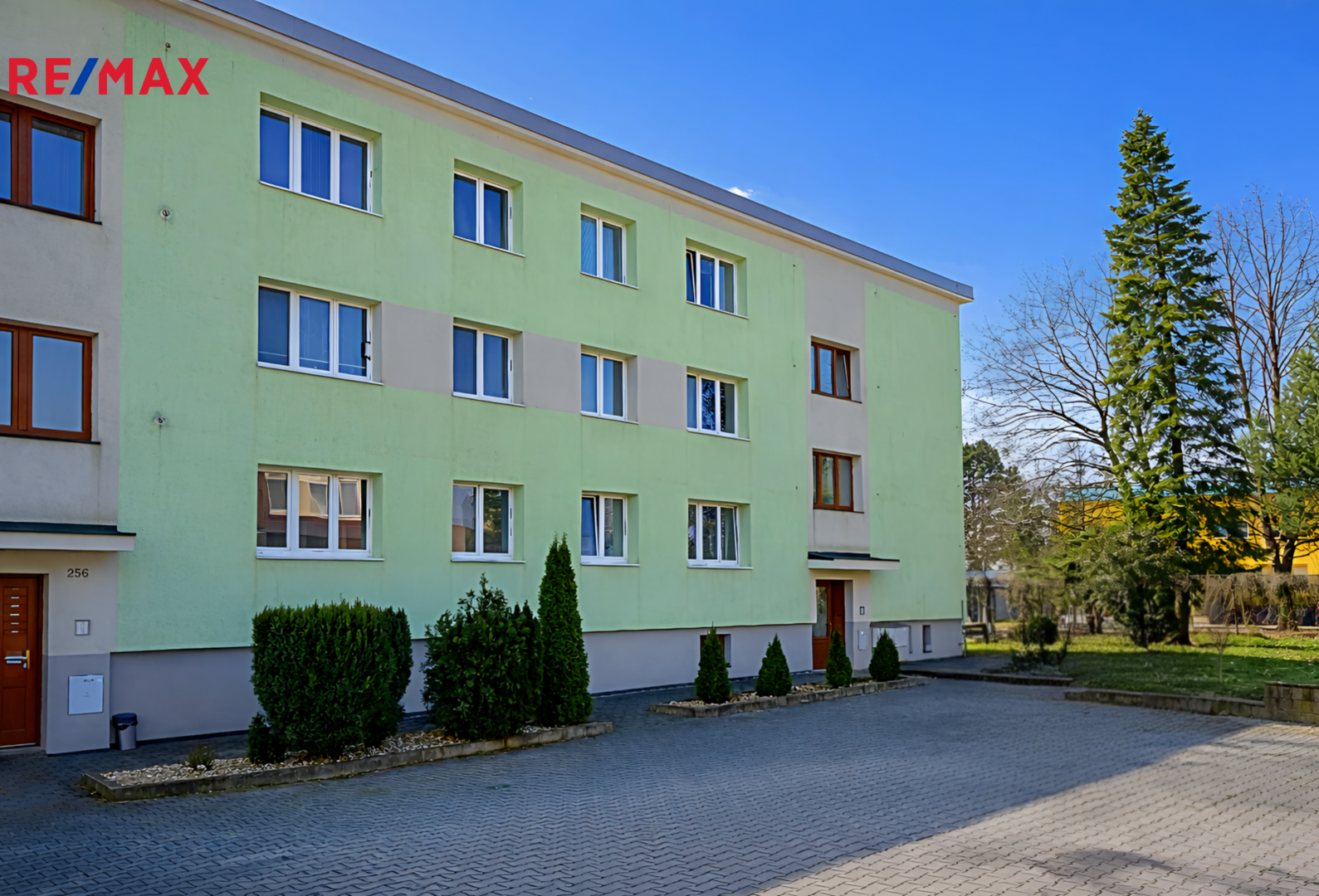 Prodej bytu 2+1 v osobním vlastnictví, 60 m2, Dolní Beřkovice