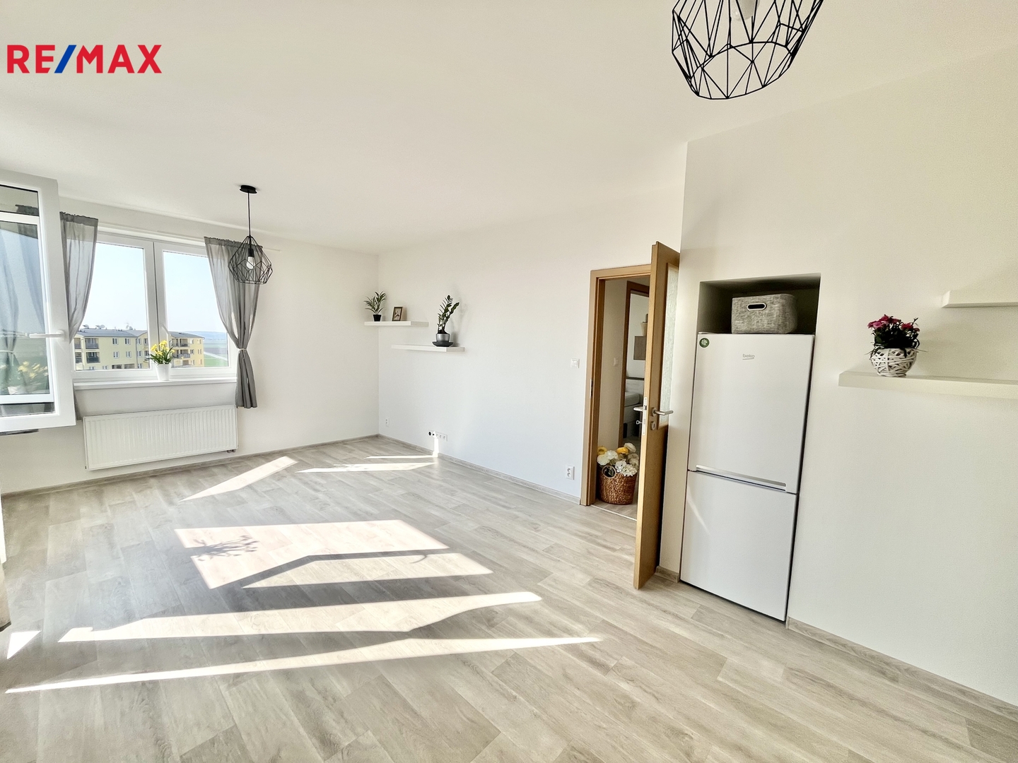 Prodej bytu 2+kk v osobním vlastnictví, 63 m2, Klecany