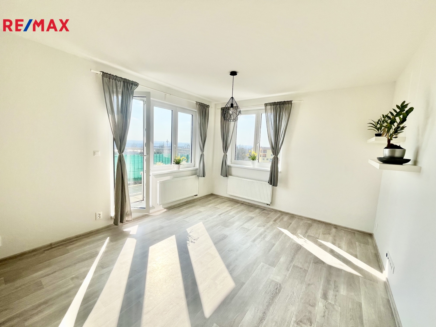 Prodej bytu 2+kk v osobním vlastnictví, 63 m2, Klecany