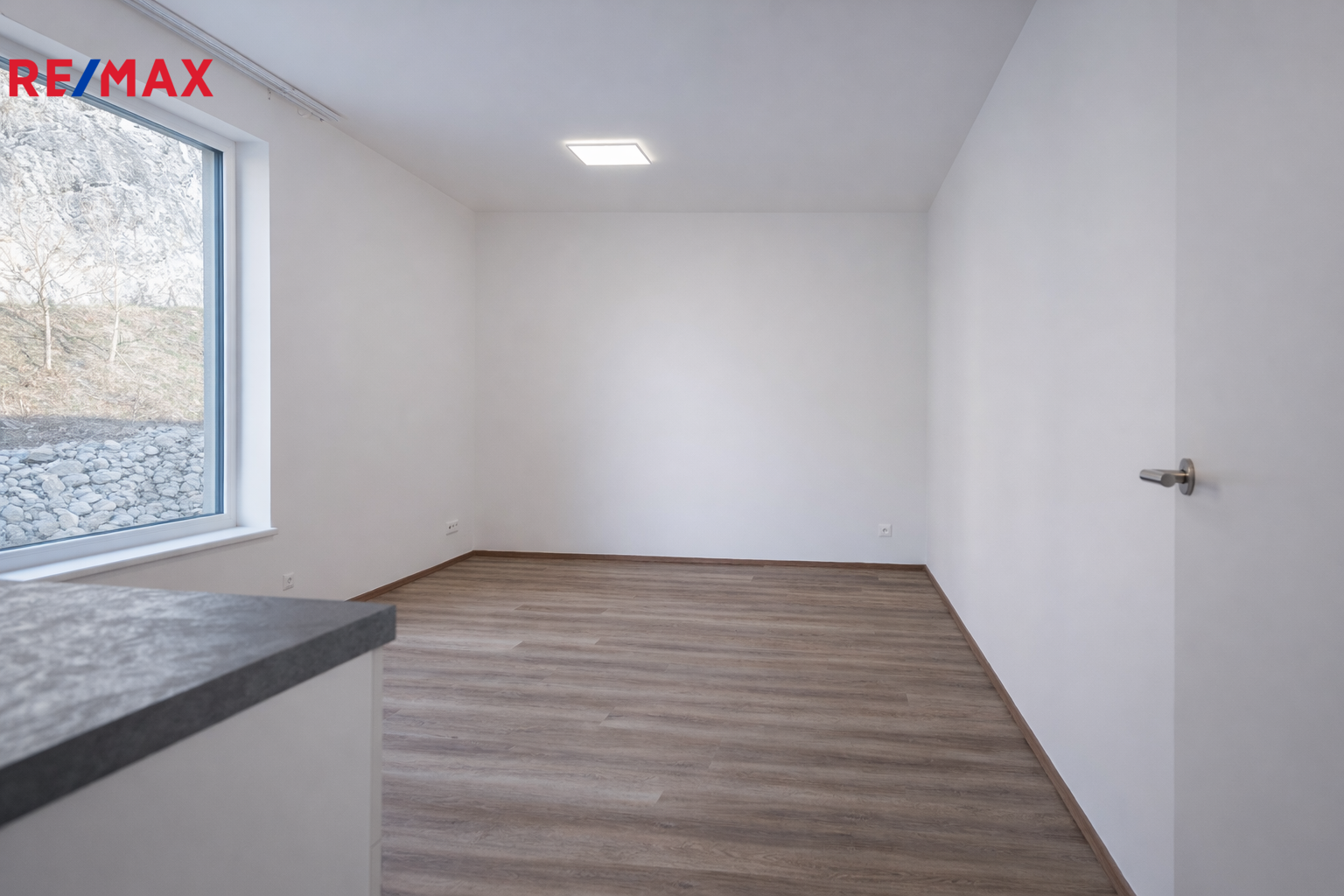 Pronájem bytu 1+kk v osobním vlastnictví, 28 m2, Brno