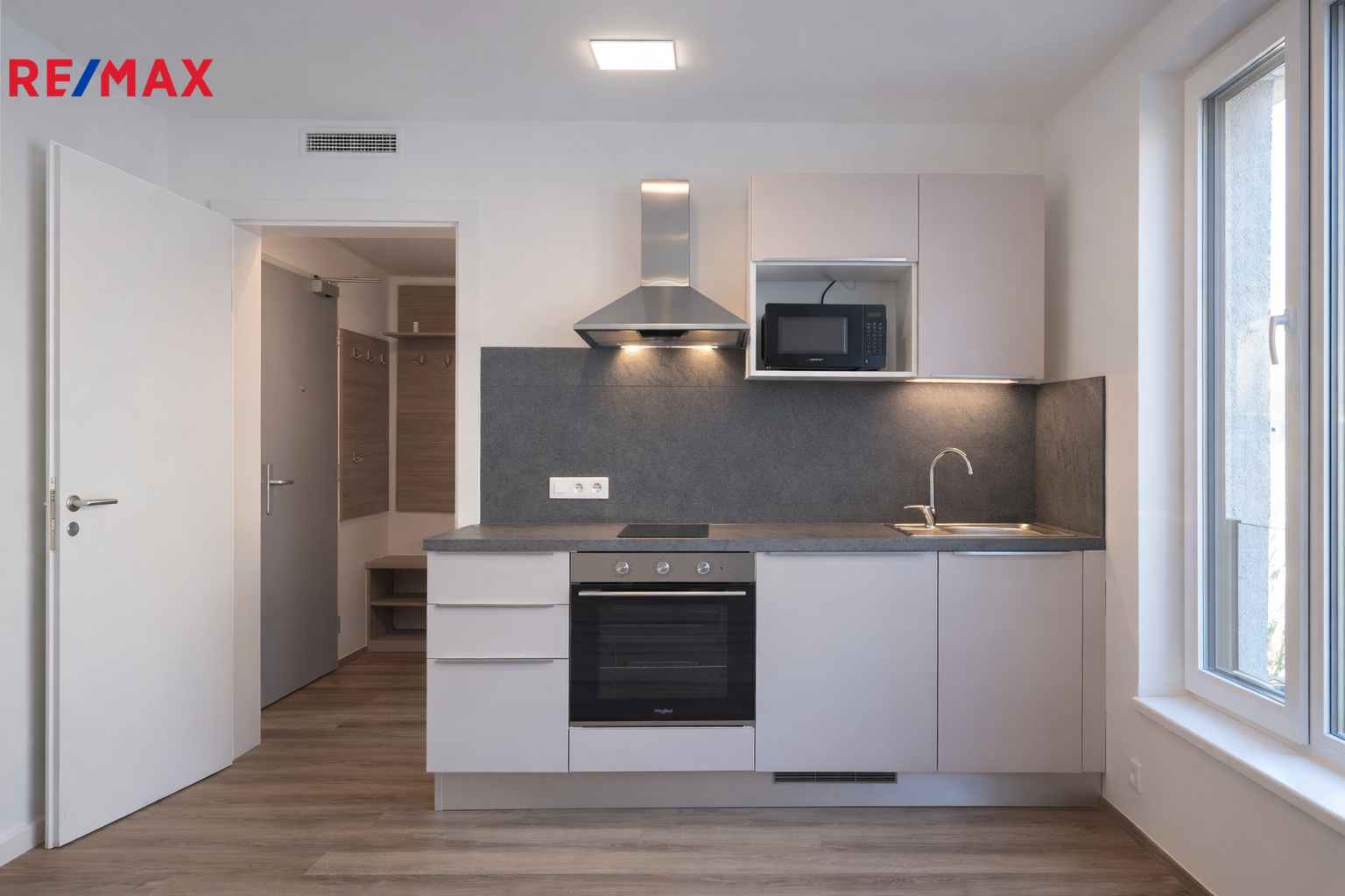 Pronájem bytu 1+kk v osobním vlastnictví, 28 m2, Brno