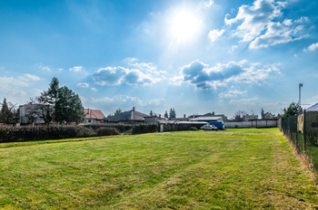 Prodej pozemku, 1285 m2, Veltruby