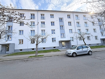 Prodej bytu 2+1 v osobním vlastnictví, 52 m2, Pardubice