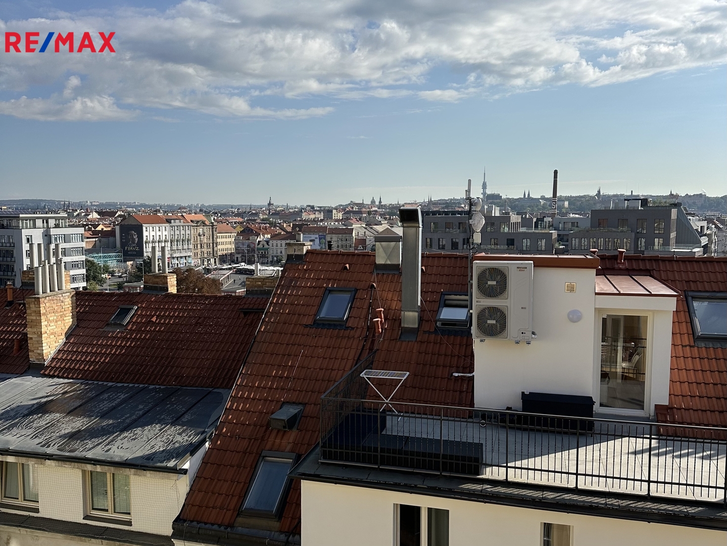 Prodej bytu 2+kk v osobním vlastnictví, 40 m2, Praha 5 - Smíchov