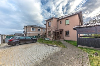 Pronájem bytu 4+1 v osobním vlastnictví, 118 m2, Líbeznice