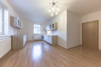 Pronájem bytu 4+1 v osobním vlastnictví, 118 m2, Líbeznice