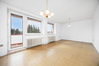Prodej bytu 3+1 v osobním vlastnictví, 67 m2, Kostelec nad Černými lesy