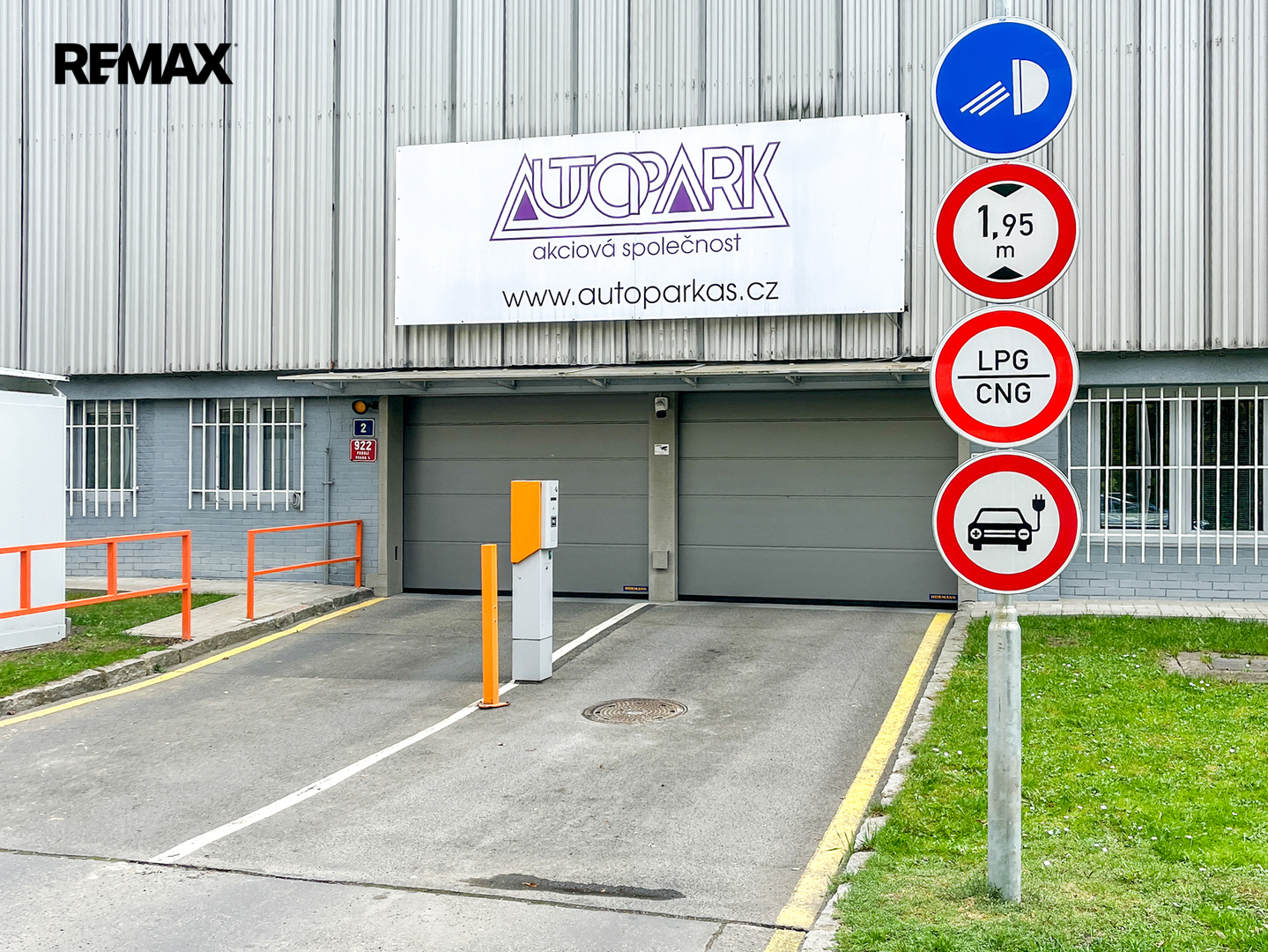 Prodej malého objektu, 12 m2, Praha 4 - Podolí