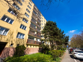 Prodej bytu 2+1 v osobním vlastnictví, 70 m2, Praha 4 - Kamýk