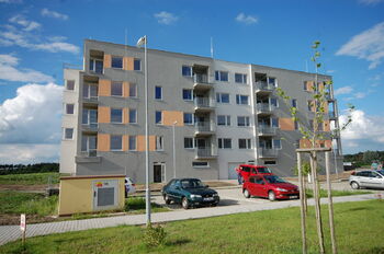 Pronájem bytu 1+kk v osobním vlastnictví, 43 m2, Velký Osek