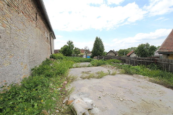 Prodej pozemku, 312 m2, Činěves