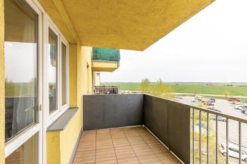 Prodej bytu 2+kk v osobním vlastnictví, 44 m2, Klecany