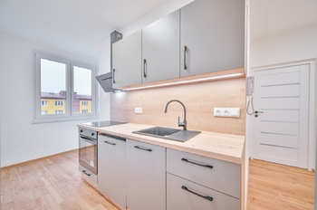 Pronájem bytu 2+1 v osobním vlastnictví, 54 m2, Aš