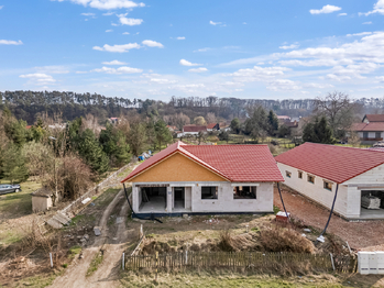 Prodej pozemku, 914 m2, Bechlín