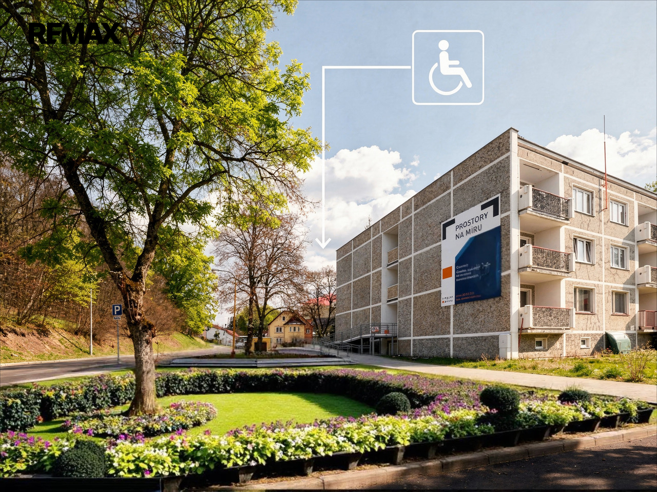 Prodej komerčního prostoru, 1800 m2, Kraslice