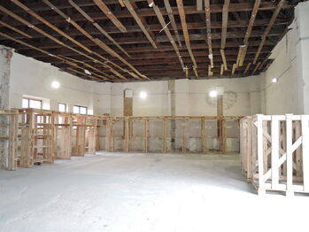 Pronájem komerčního objektu, Hostivice